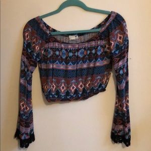 La hearts tribal crop top